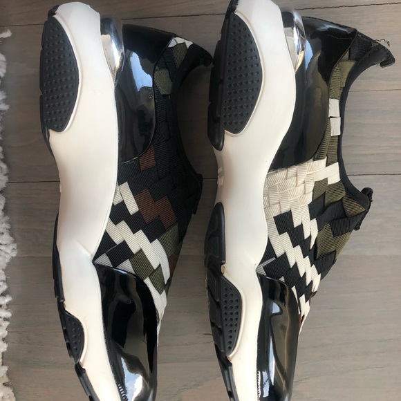 Ferragamo sneakers . Street style nwot - Picture 4 of 5